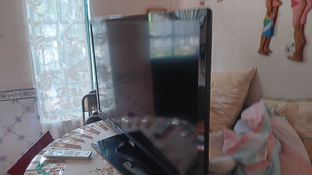 TV SONY 110 cm de ecrã plano