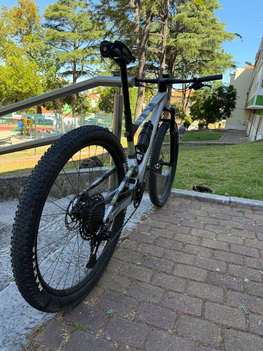 Bicicleta suspensão total Scott Spark RC Comp toda em Carbono tamanho L Nova