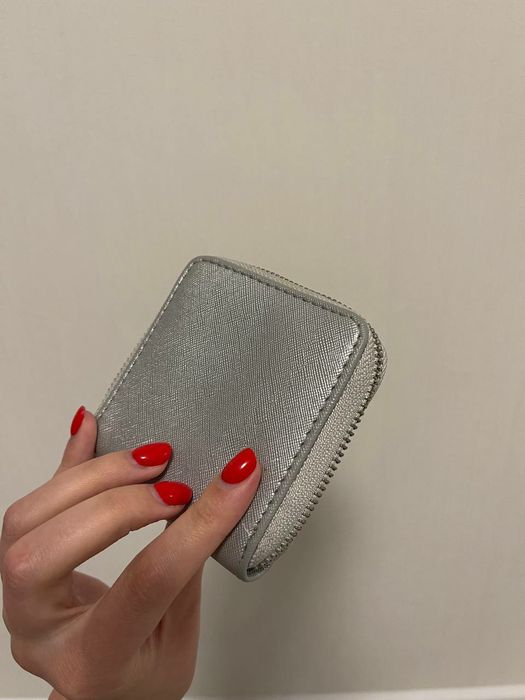Серый кошелек гаманець