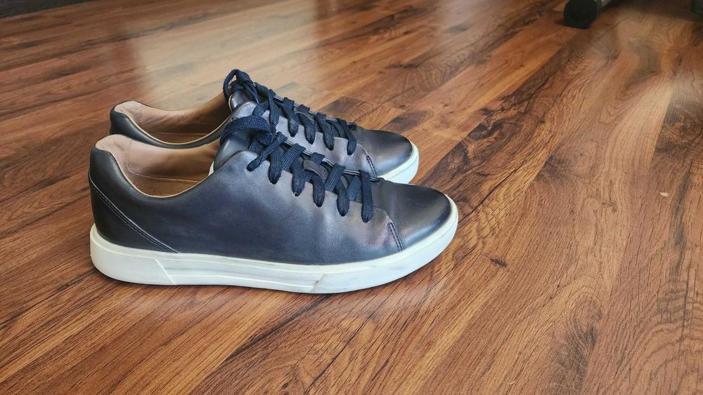 Продам фирменные туфли-кеды Clarks