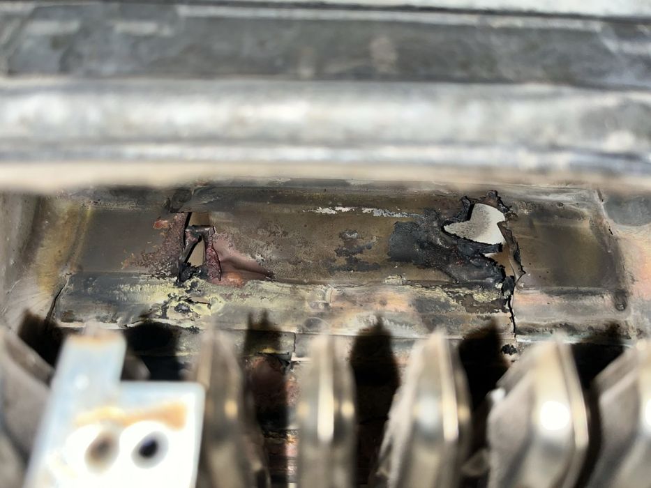 Продажа рабочей  газовой колонки  на запчасти