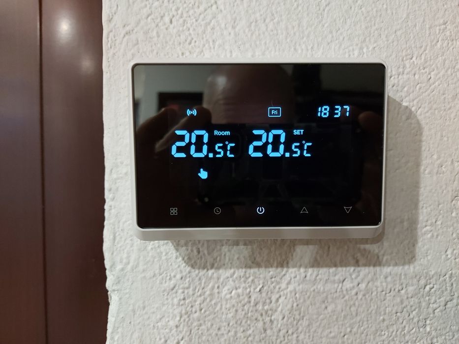 Sterownik kotła gazowego/ pompy ciepła bezprzewodowy Wi-Fi  Tuya 3A