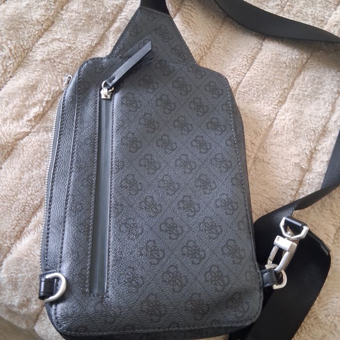 Чоловіча сумка Guess
