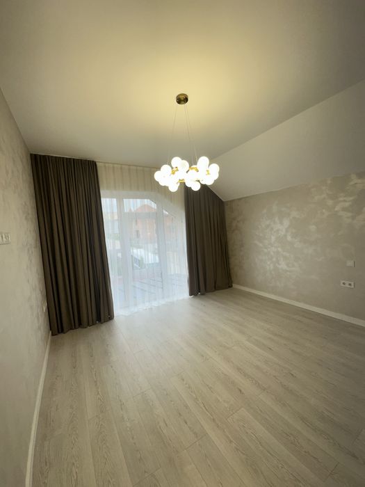 Продається будинок в районі Кварцу