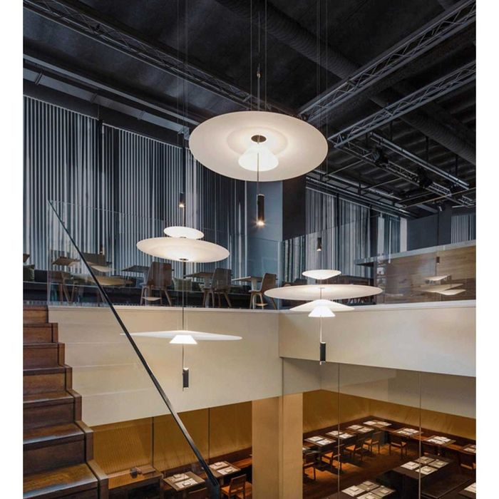 Nowoczesna lampa Led o eleganckim designie w stylu Flamingo