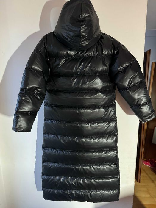 Czarny długi puchowy płaszcz Nike Nowy