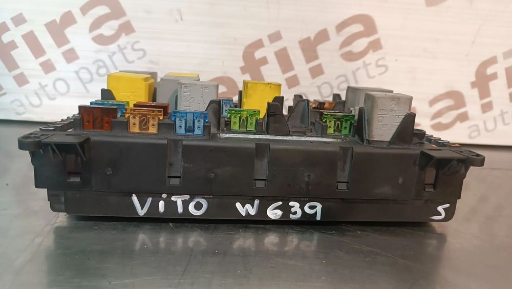 CAIXA DE FUSIVEIS / SAM MERCEDES VITO W639 A6395450401 518878004