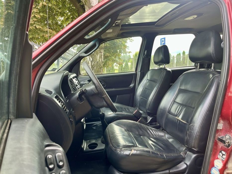 Продам Форд Маверік 2002 року 4×4 двигун 2.0 газ-бензин