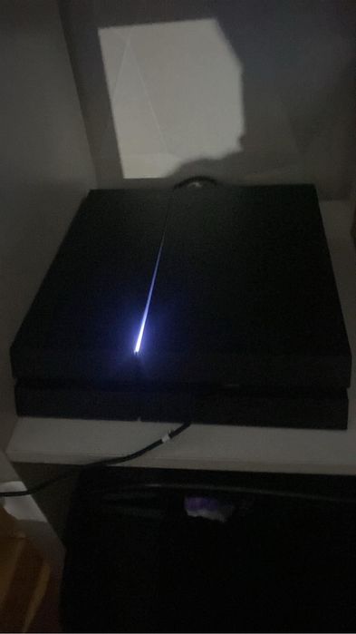 Ps4 em muito bom estado