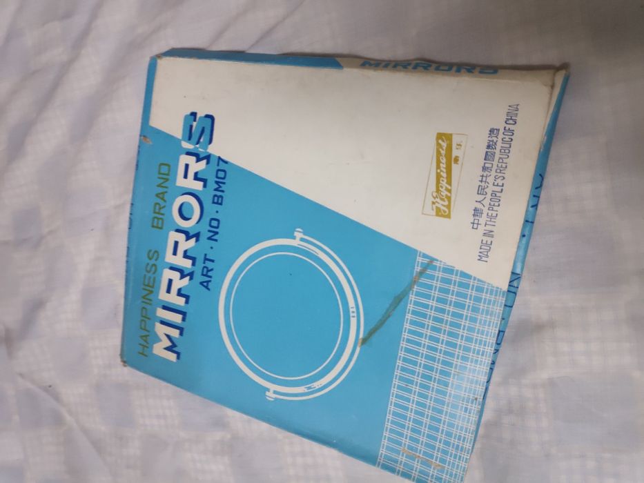 Espelho antigo para WC