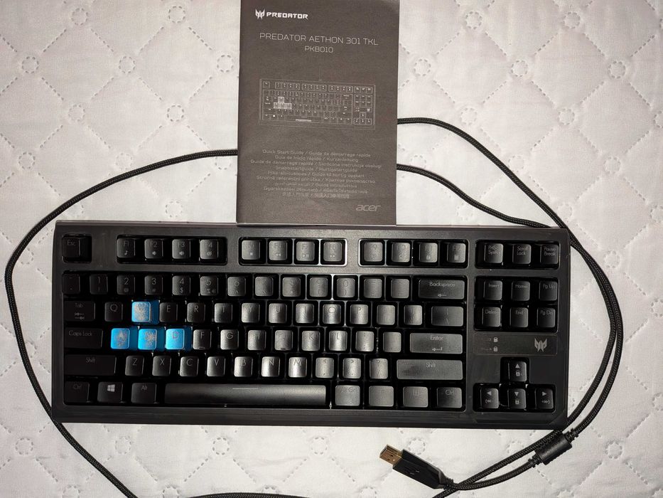 Teclado Gaming Acer Predator Aethon 301 TKL