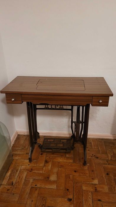 Mesa de costura Alfa