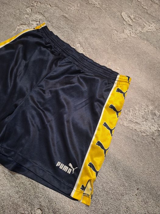 Винтажні футбольні шорти Puma (колекція 90х / ретро ) Розмір L