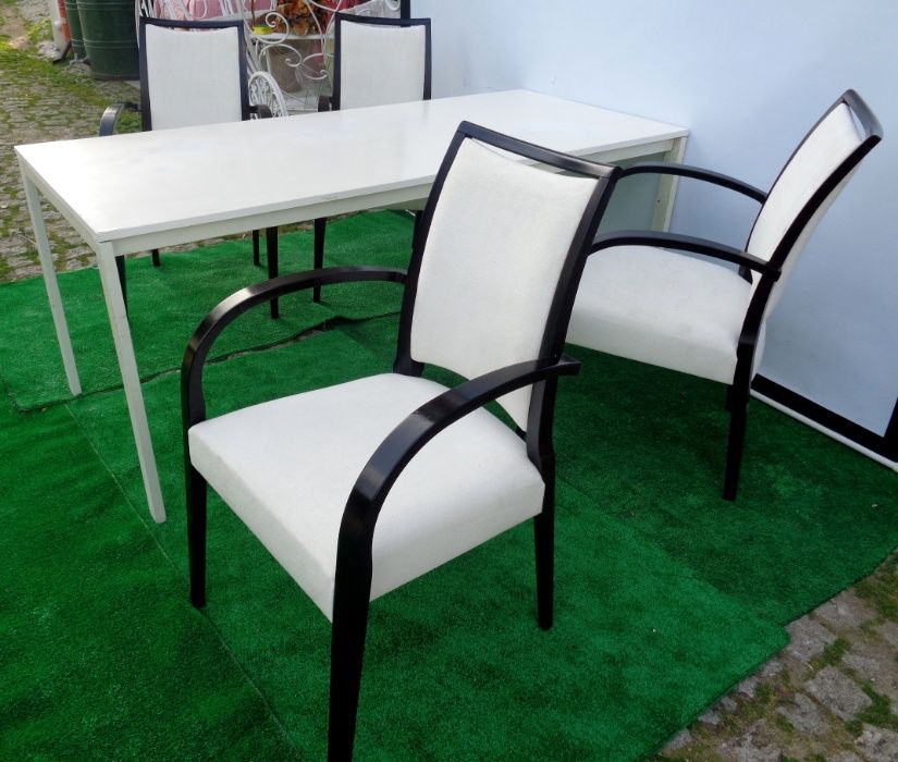 Cadeiras madeira com braços - Estofadas