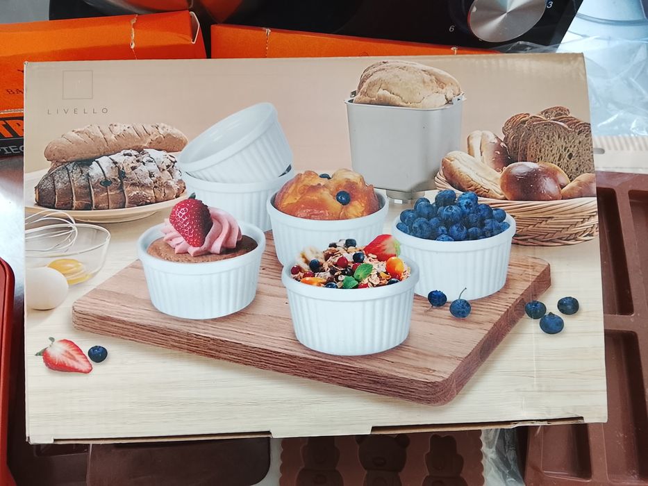 Formy silikonowe zajączki, kwiatki, rękaw cukierniczy kokilki