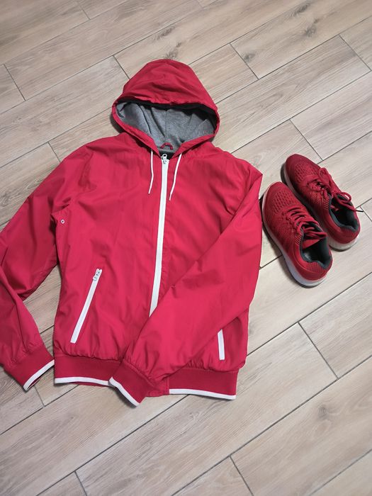 Курточка жіноча вітровка 46-48 + кросівки