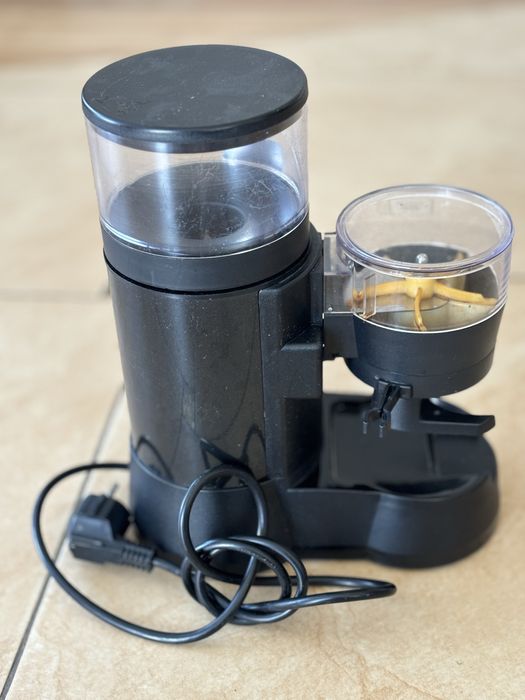 Młynek La Pavoni Jolly + tamper gratis