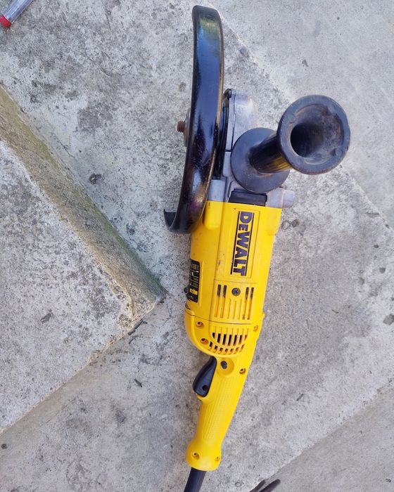 Оринальна велика болгарка DeWalt 24 рік