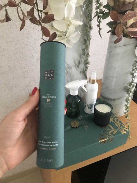 Conjunto Rituals, perfune vela…