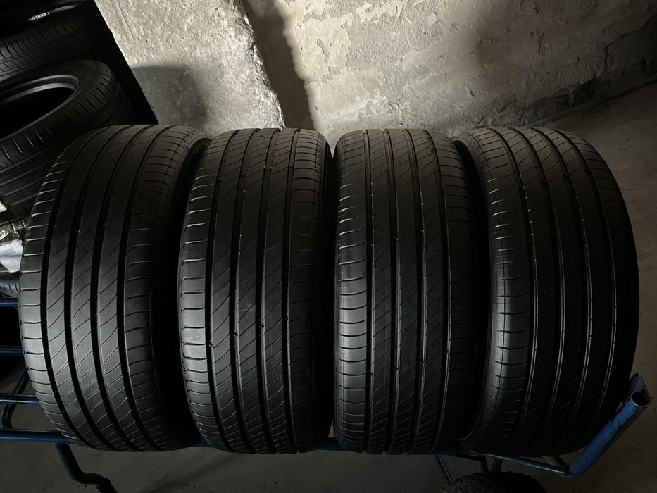 235/45/18 R18 Michelin E Primacy 4шт