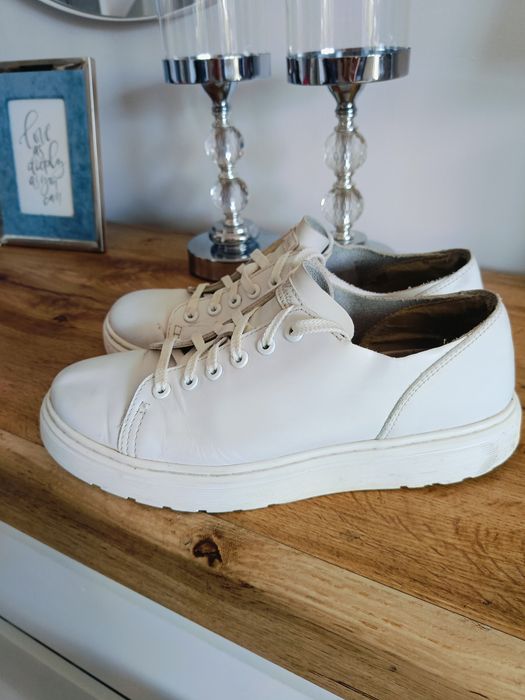 Buty dr Martens 42 białe