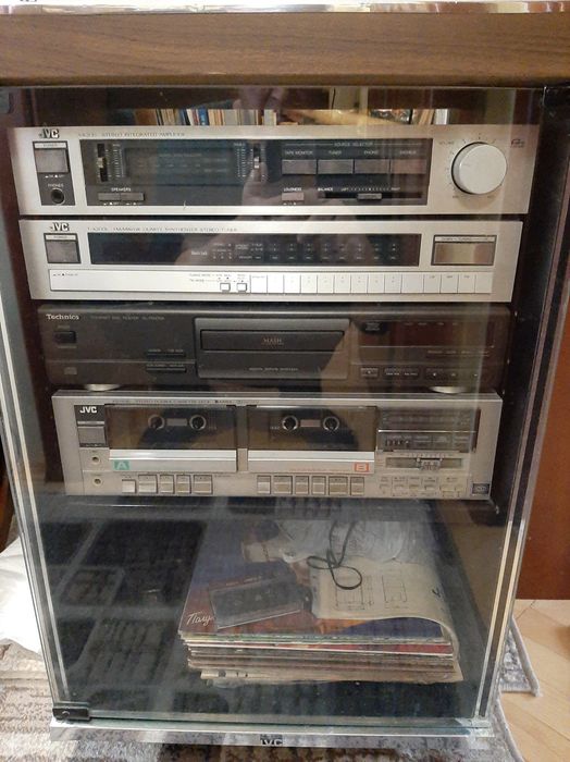 Музичний центр,стойка.