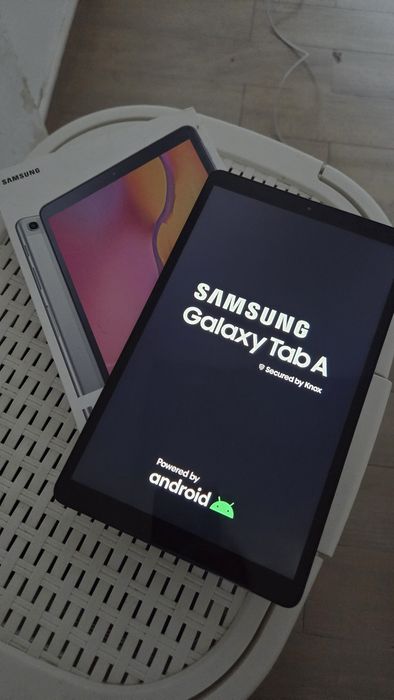 Tablet Samsung Galaxy Tab A 10.1 (64GB / 3GB RAM) + Caixa