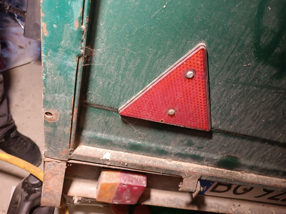 Прицеп автомобільний