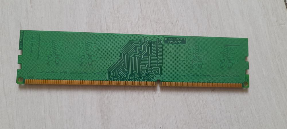 Pamięć RAM Crucial Technology RAM Memory 1 x 2GB DDR3