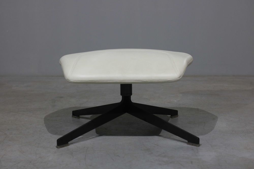 Poltrona Alfredo Haberli | Manifattura Italiana