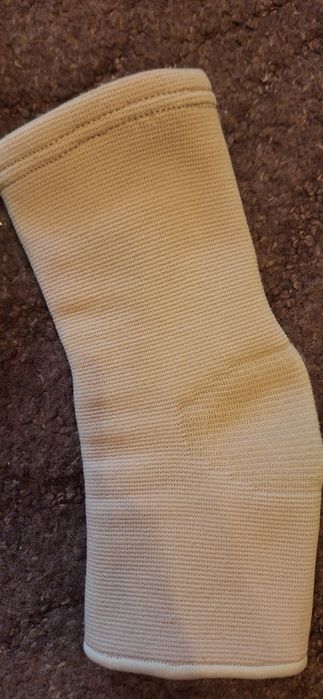 Бандаж голеностопный