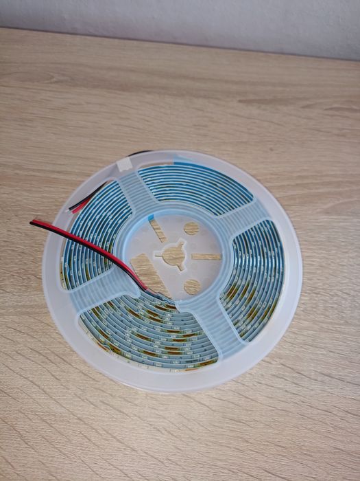 15x Taśma led biała 5m ip65 8mm 4W/m