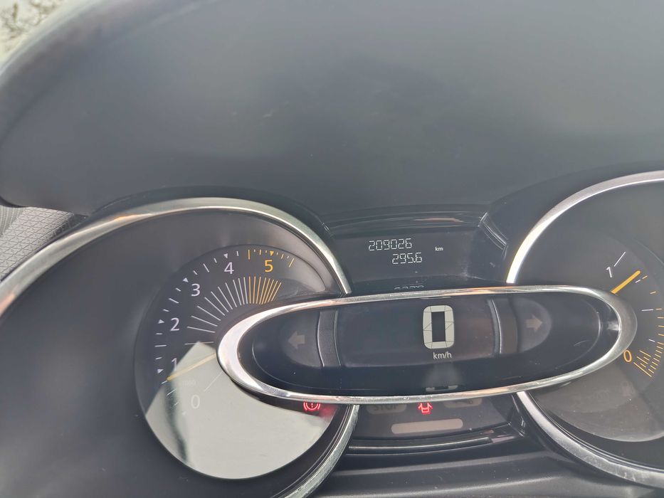 Renault Clio tourer