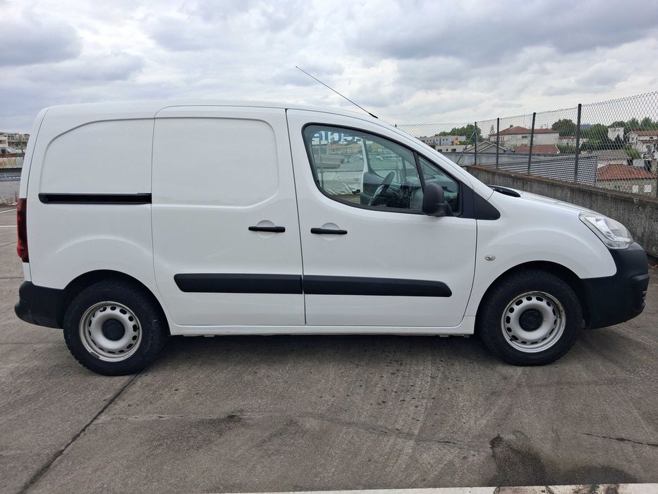 Citroen Berlingo 1.6, ano 2017