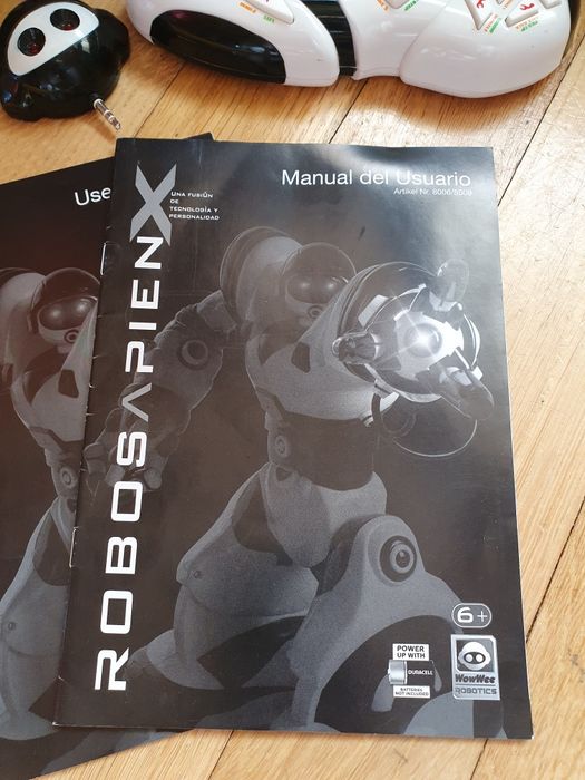 Интерактивний робот Robosapien X