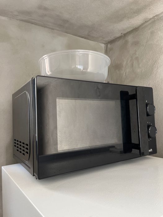 KUNFT Microwave, Black