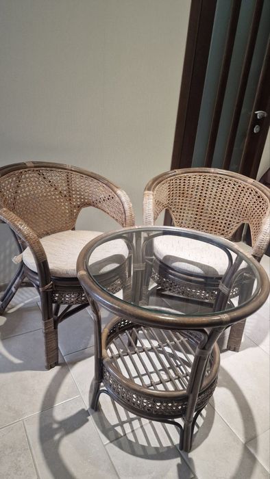 Комплект меблів із ротангу