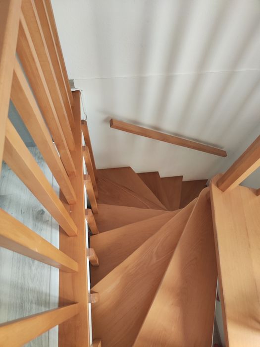 Escadas em madeira