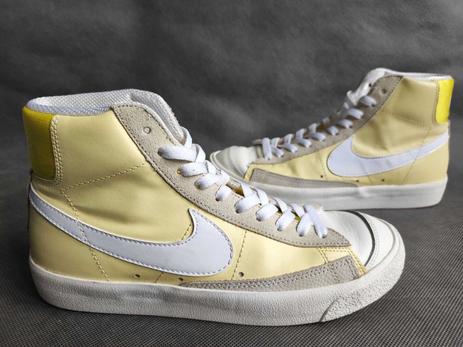 - Nike Blazer Mid 77  - Sneakersy r. 40