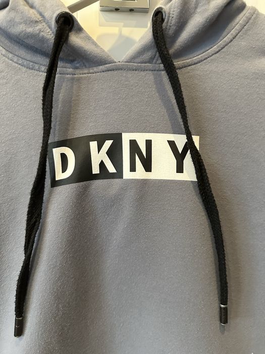 szara bluza dkny