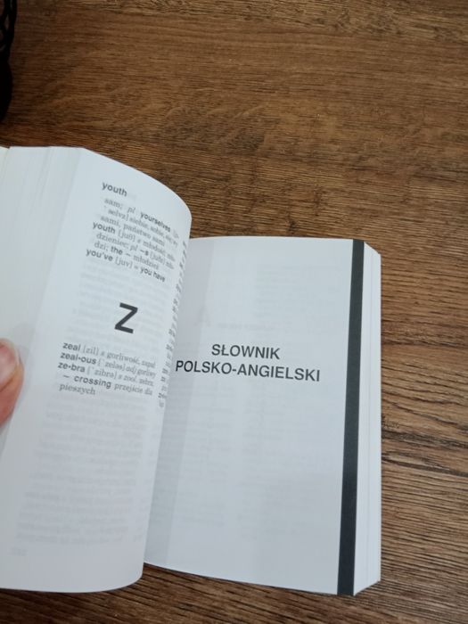 Słownik polsko-angielski z rozmówkami