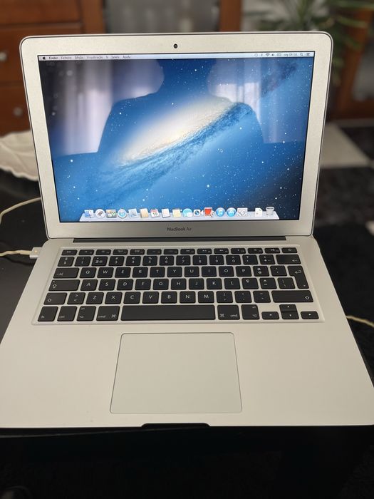 MacBook Air meados 2013 em excelente estado