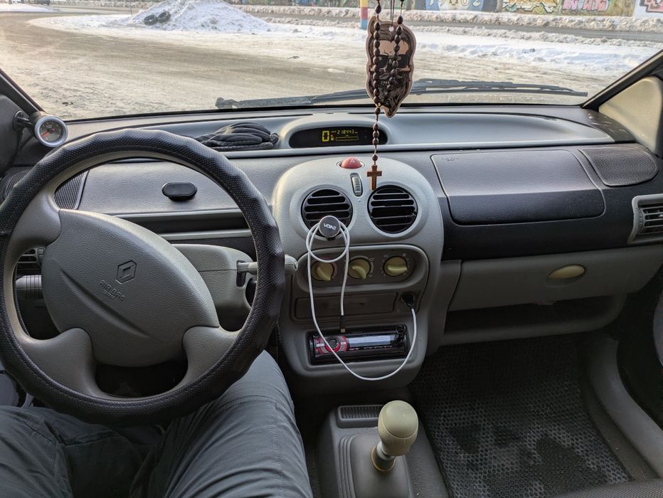 Рено твінго  1.2 бензин 1999 р