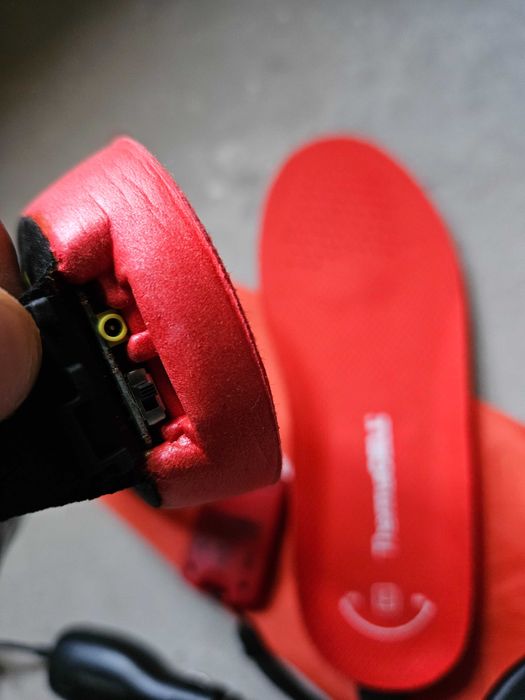устілки з підігрівом бездротові  Bluetooth