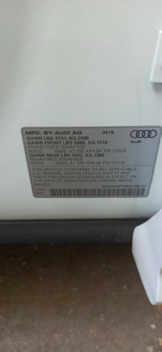 Audi sq5 2019 3 литра