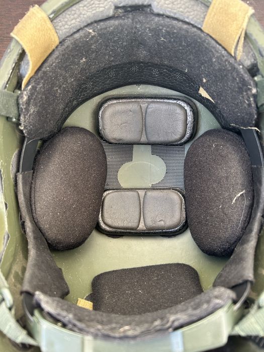 Продам шлем fast !!!