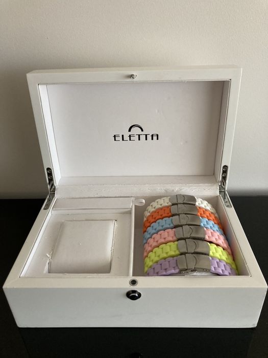 ELETTA Caixa e braceletes