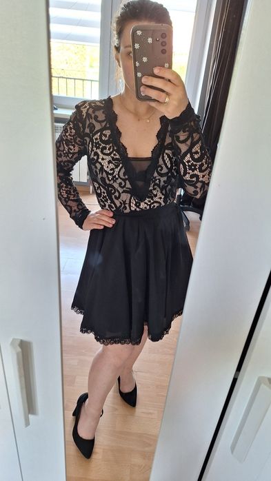 Czarna sukienka roz M