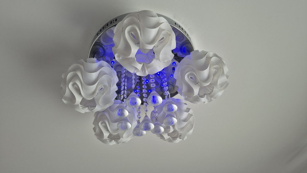 Lampa do sypialni , salonu. Led , pilot