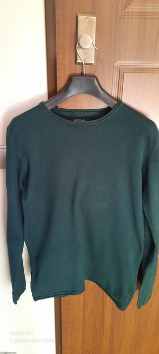 Sweter młodzieżowy